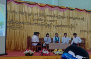 လူငယ်စကားဝိုင်းဆွေးနွေးပွဲကျင်းပခြင်း